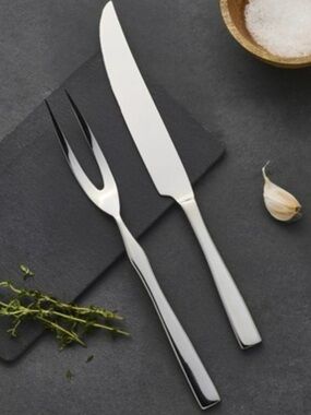 Mikasa Premium Stainless Steel 2 piece carving set New in Packaging